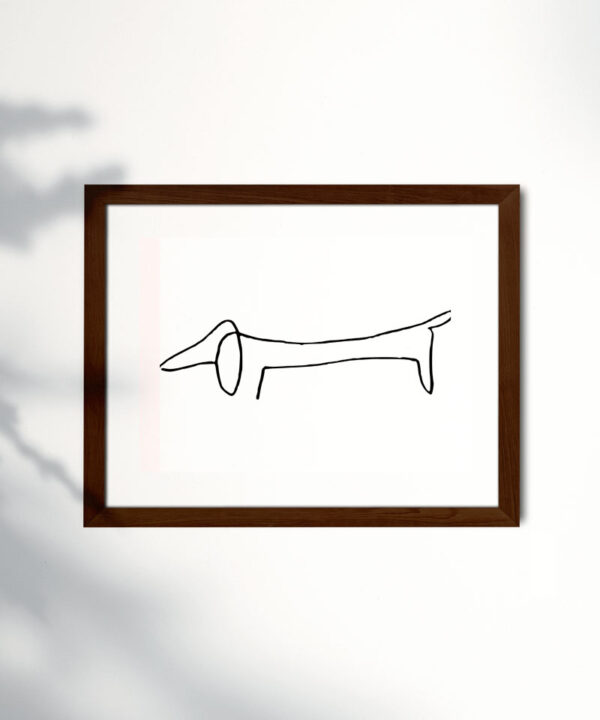 Poster de Picasso en papel estucado semi mate con marco roble oscuro. Obra: Perro